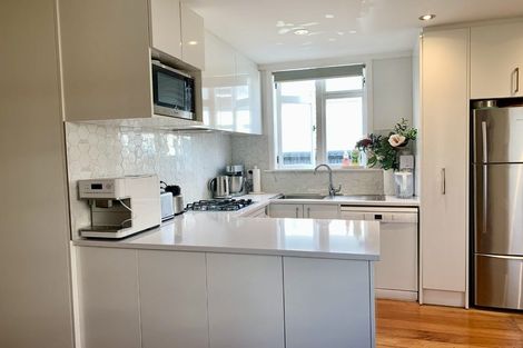 Photo of property in 42a Cudby Street, Woburn, Lower Hutt, 5011