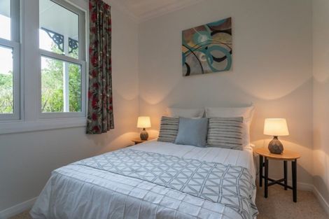 Photo of property in 17 Crieff Street, Northland, Wellington, 6012