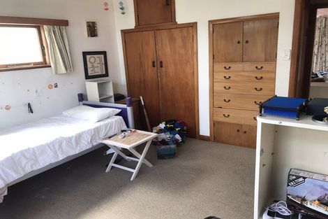 Photo of property in 18 Jensen Street, Hokowhitu, Palmerston North, 4410