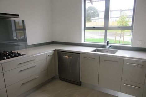 Photo of property in 13 Mauku Lane, Greenhithe, Auckland, 0632