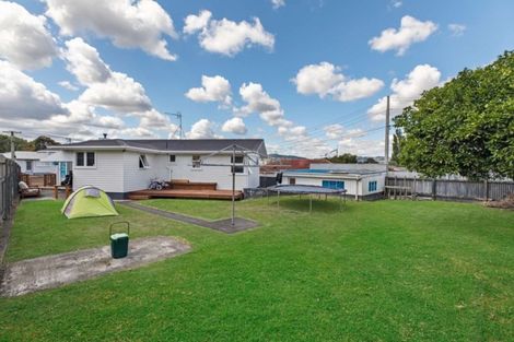 Photo of property in 33 Orion Street, Papakura, 2110