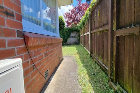 Photo of property in 2/19 Huron Street, Takapuna, Auckland, 0622