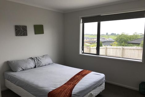 Photo of property in 22 Kilbryde Crescent, Pokeno, 2402