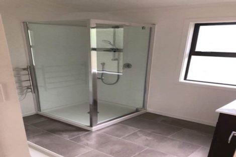 Photo of property in 21 Tennis Court Road, Raumati South, Paraparaumu, 5032