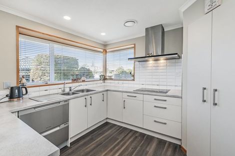 Photo of property in 6 Kintyre Drive, Broomfield, Christchurch, 8042