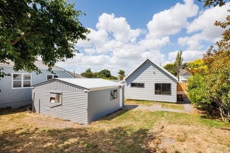 Photo of property in 4 Ngarimu Street, Roslyn, Palmerston North, 4414