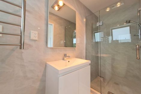 Photo of property in 6b Poruru Close, Papakura, 2110