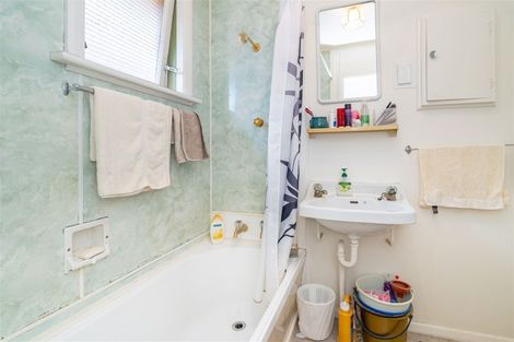 Photo of property in 105 Queens Drive, Saint Kilda, Dunedin, 9012