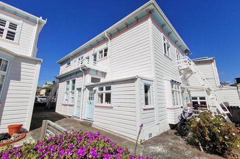 Photo of property in 69 Pirie Street, Mount Victoria, Wellington, 6011