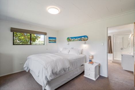 Photo of property in 76 Totara Terrace, Wanaka, 9305