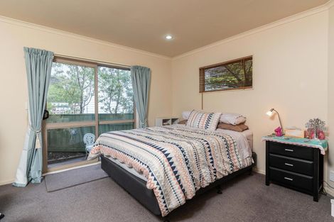 Photo of property in 15 Birch Street, Johnsonville, Wellington, 6037
