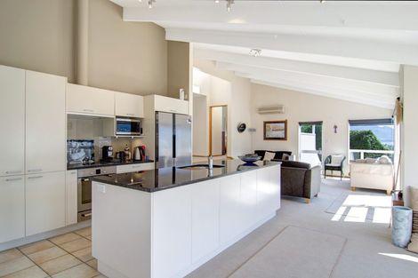 Photo of property in 446 Peninsula Road, Kelvin Heights, Queenstown, 9300