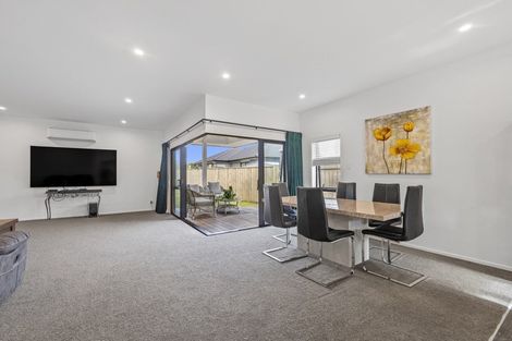 Photo of property in 33a Shaw Road, Coastlands, Whakatane, 3120