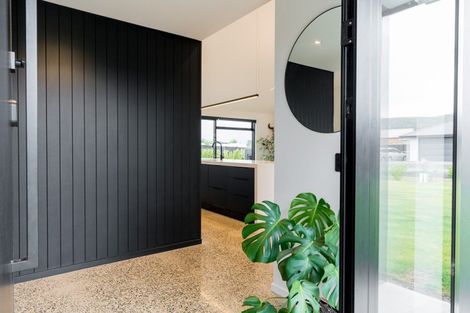 Photo of property in 11 Three Kings Court, Outram, 9019