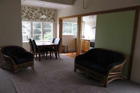 Photo of property in 5 Gilbert Street, New Plymouth, 4310