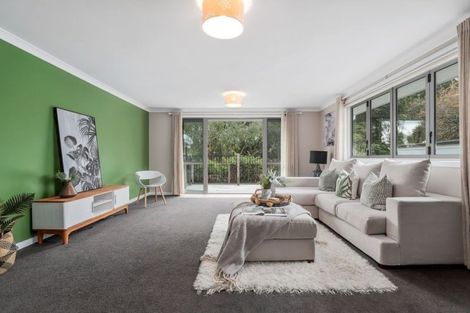 Photo of property in 15 Eton Drive, Hillcrest, Hamilton, 3216