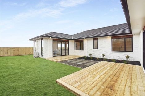 Photo of property in 17 Sylvester Crescent, Flagstaff, Hamilton, 3210