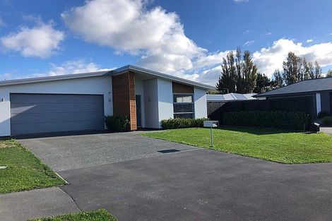 Photo of property in 62 Bradwell Crescent, Halswell, Christchurch, 8025