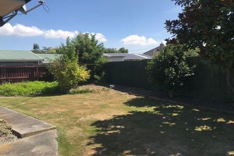Photo of property in 8 Dalton Place, Burnside, Christchurch, 8053