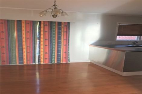 Photo of property in 450 Don Buck Road, Massey, Auckland, 0614