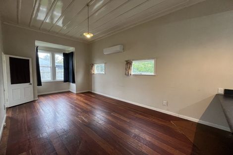 Photo of property in 104 Ferguson Street, West End, Palmerston North, 4412