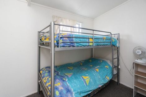 Photo of property in 11 Ringer Avenue, Matapouri, Whangarei, 0173