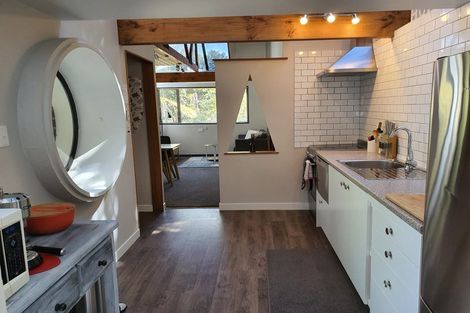 Photo of property in 9b Milton Terrace, Picton, 7220