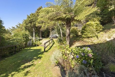 Photo of property in 149 Miromiro Road, Normandale, Lower Hutt, 5010