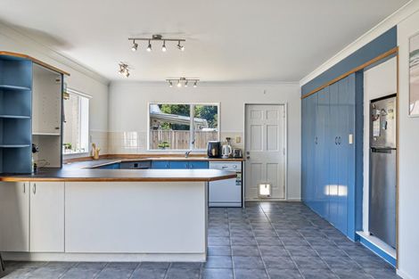 Photo of property in 3 Ipswich Grove, Wainuiomata, Lower Hutt, 5014