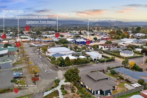 Photo of property in 2 Dixon Street, Carterton, 5713