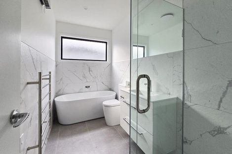 Photo of property in 16 George Yee Place, Taradale, Napier, 4112