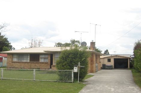 Photo of property in 2 Churchill Place, Cambridge, 3434