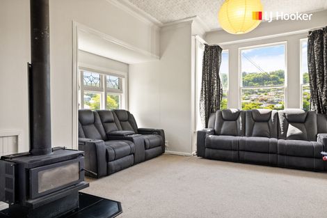 Photo of property in 425 South Road, Caversham, Dunedin, 9012