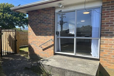 Photo of property in 1/8 Liverpool Street, Trentham, Upper Hutt, 5018