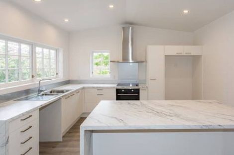 Photo of property in 67 Waimarama Road, Havelock North, 4294