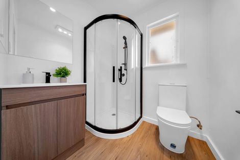 Photo of property in 71 Rosehill Drive, Rosehill, Papakura, 2113