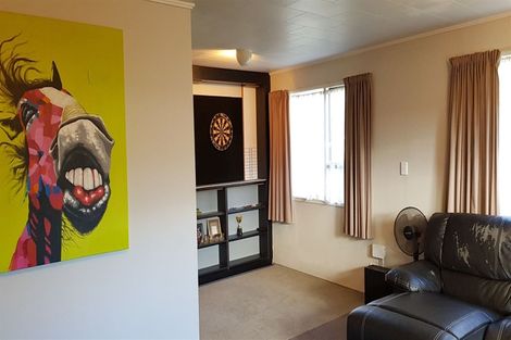 Photo of property in 7b Cypress Grove, Paraparaumu, 5032