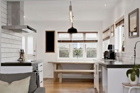 Photo of property in 52a Valley Road, Mount Maunganui, 3116