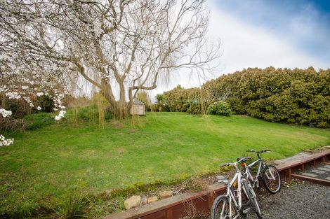 Photo of property in 491 Kaikorai Valley Road, Bradford, Dunedin, 9011