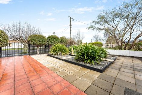 Photo of property in 9 Oak Street, Ebdentown, Upper Hutt, 5018