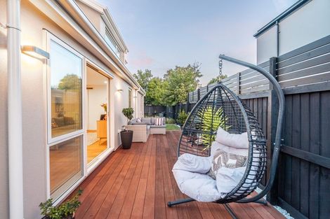 Photo of property in 2/179 Weston Road, St Albans, Christchurch, 8052