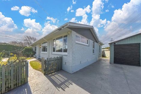 Photo of property in 1 Stackhouse Avenue, Bishopdale, Christchurch, 8053