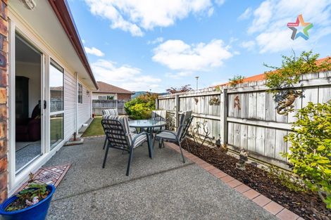 Photo of property in 37 Woodland Mews, Wainuiomata, Lower Hutt, 5014