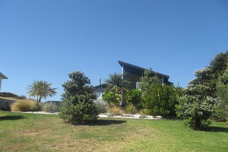 Photo of property in 569 Pukehina Parade, Pukehina, Te Puke, 3189