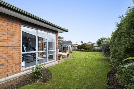 Photo of property in 69 Murray Avenue, Hawera, 4610