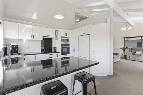 Photo of property in 19c Kenmore Street, Westown, New Plymouth, 4310