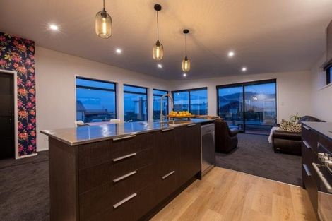 Photo of property in 213 Aubrey Road, Wanaka, 9305