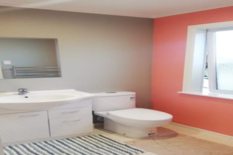 Photo of property in 1/139 Raroa Road, Aro Valley, Wellington, 6012