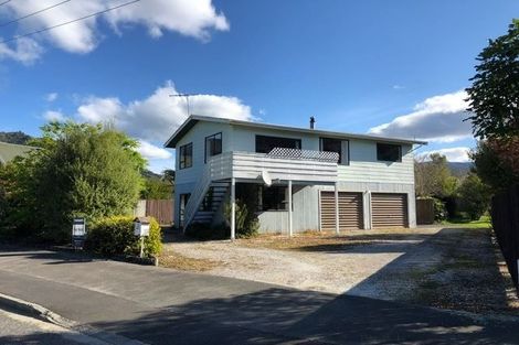 Photo of property in 10 Huia Street, Waikawa, Picton, 7220