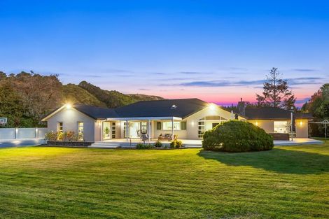 Photo of property in 158 Raumati Road, Raumati Beach, Paraparaumu, 5032
